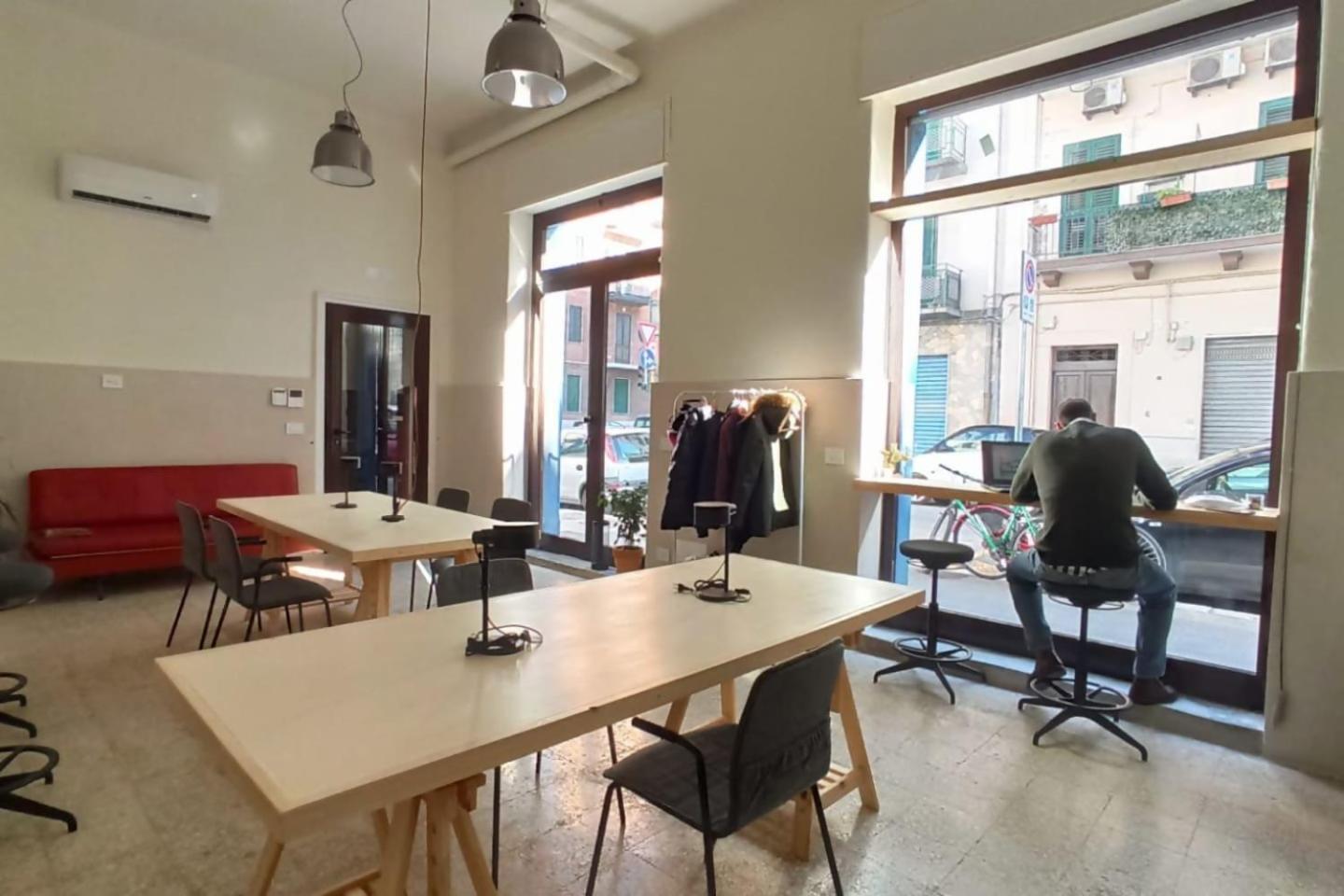 Lostabile Guesthouse & Coworking باري المظهر الخارجي الصورة
