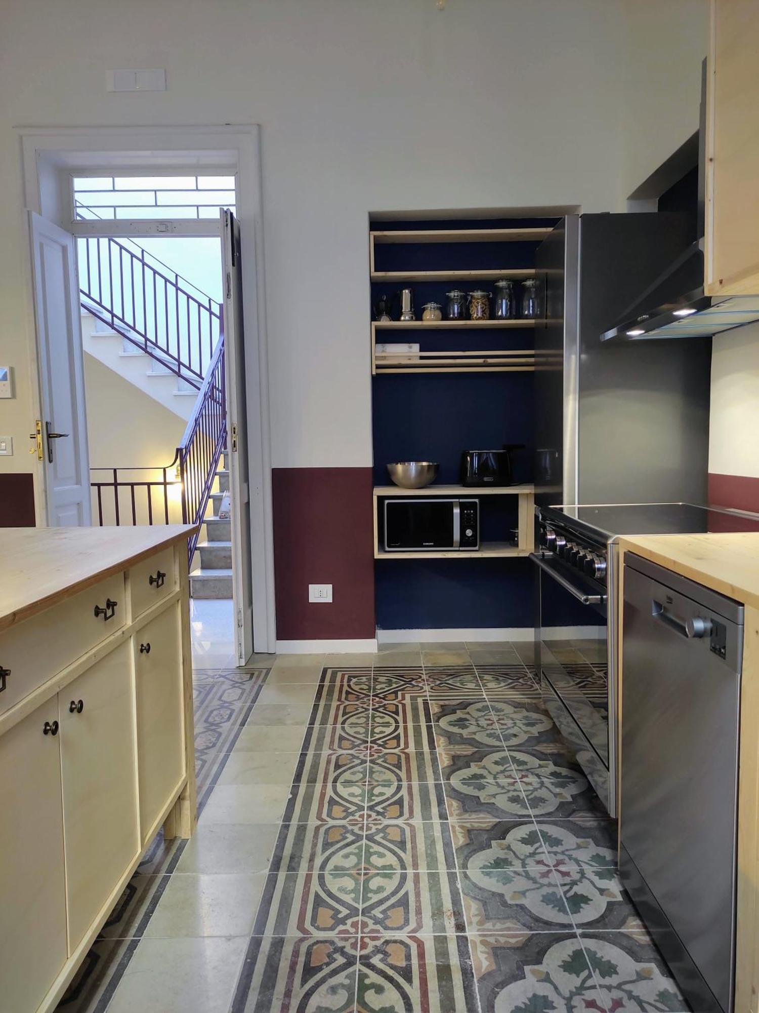 Lostabile Guesthouse & Coworking باري المظهر الخارجي الصورة